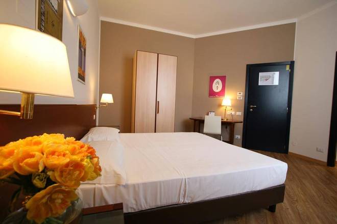 Hotel Oro Blu, Milan