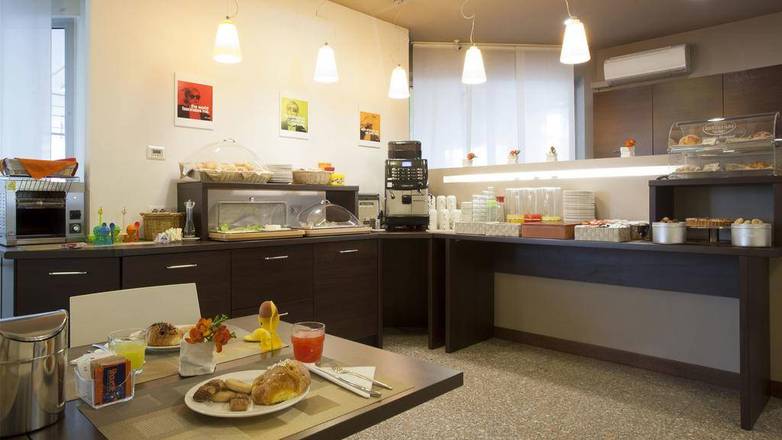 Hotel Oro Blu, Milan