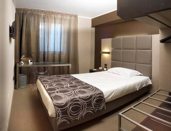 Hotel Soperga, Milan