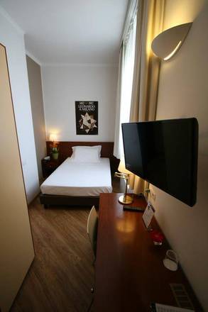 Hotel Oro Blu, Milan