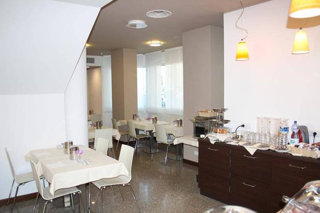 Hotel Oro Blu, Milan